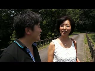 Japanese Step mom and stepson spring trip 2