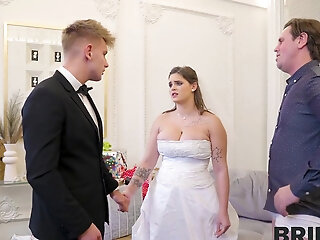 Taylee Wood In Bbw Bride Decided To Cheat On Her Fiance Before The Wedding